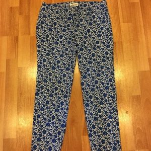 Old Navy Pixie Cropped Pants